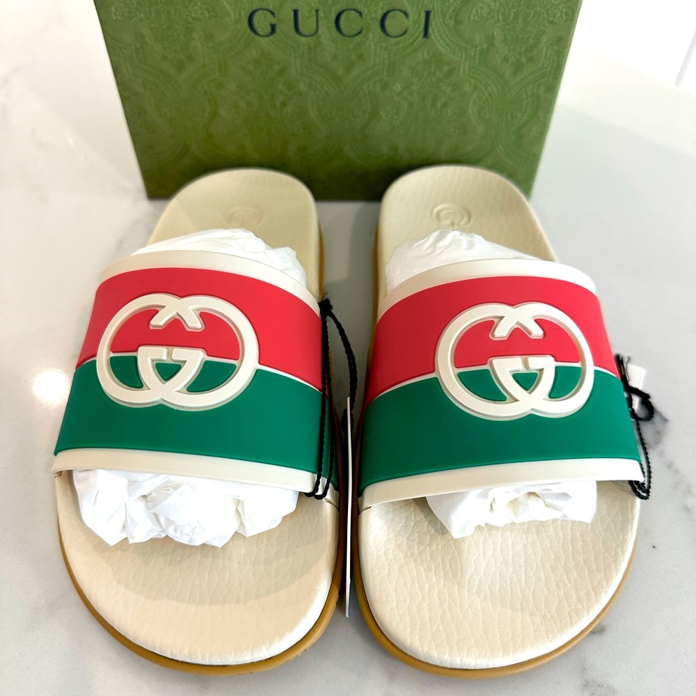 Gucci Rubber GG Interlocking Slide Sandals